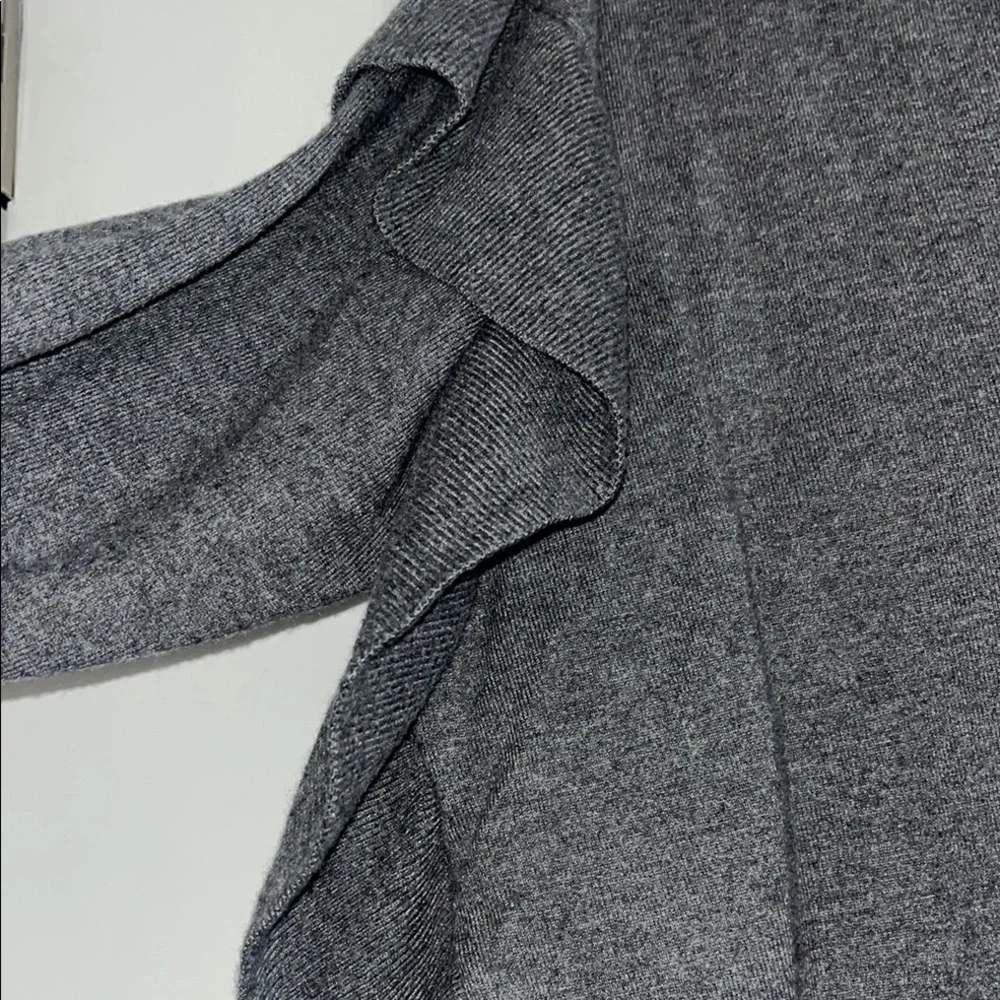 Zara Gray Women's Sweater Size L